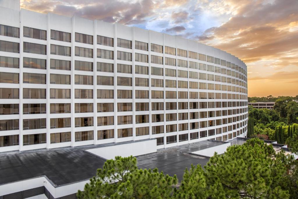 The Omni Houston Hotel