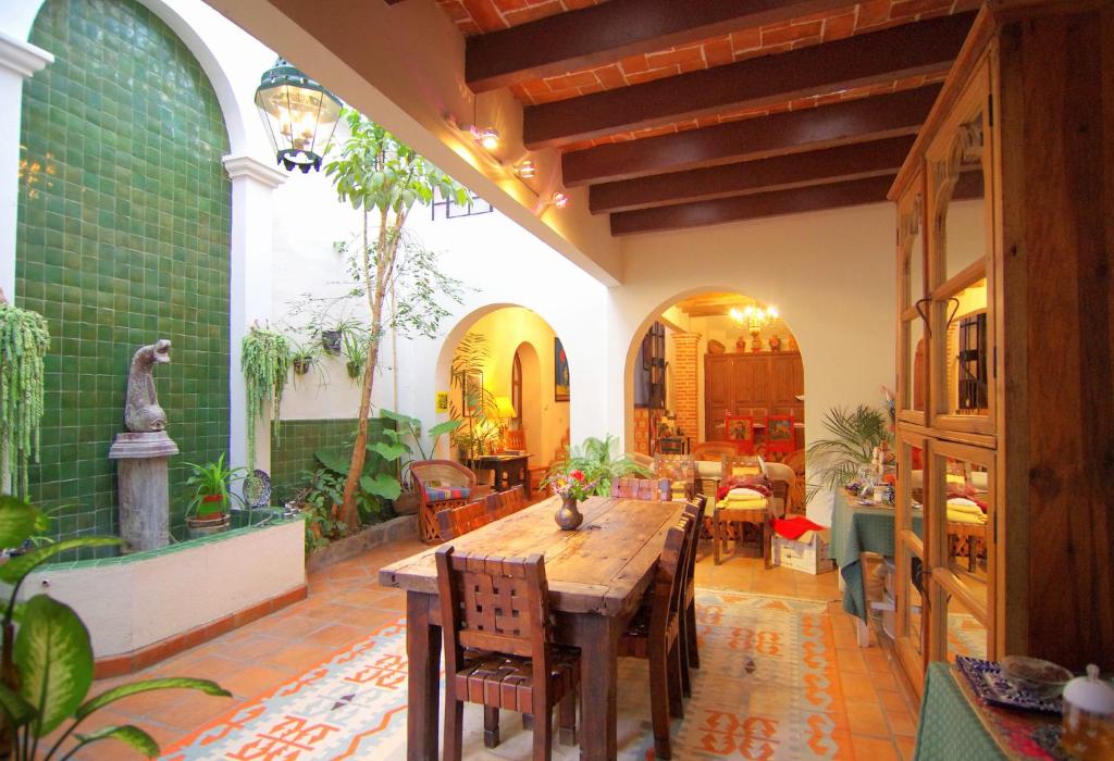 Hotel Casa de la Noche