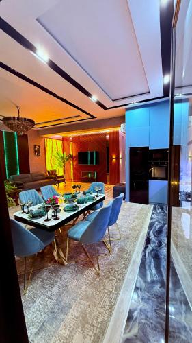 Shodlik Palace Hotel